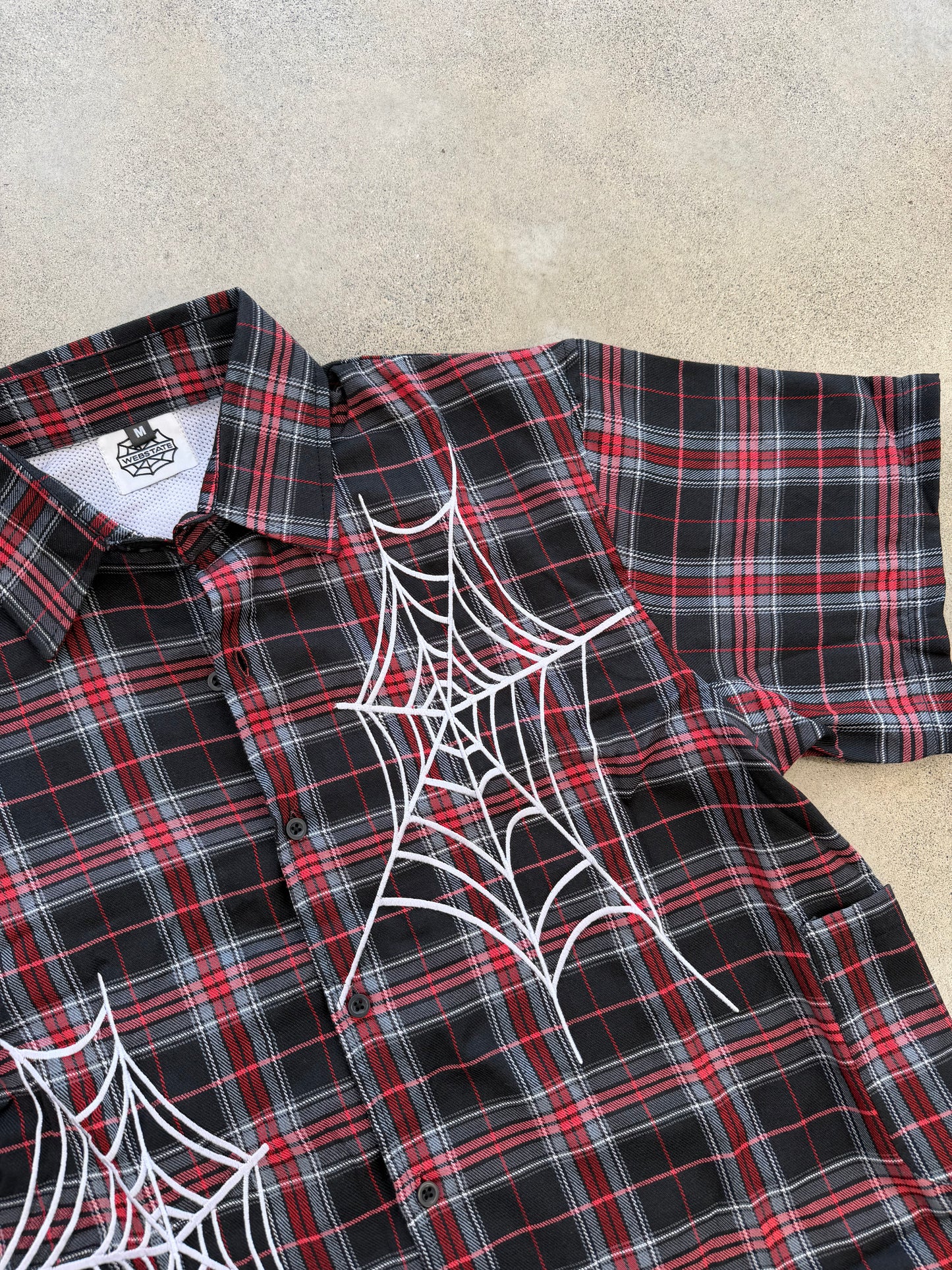 Widow Button Up