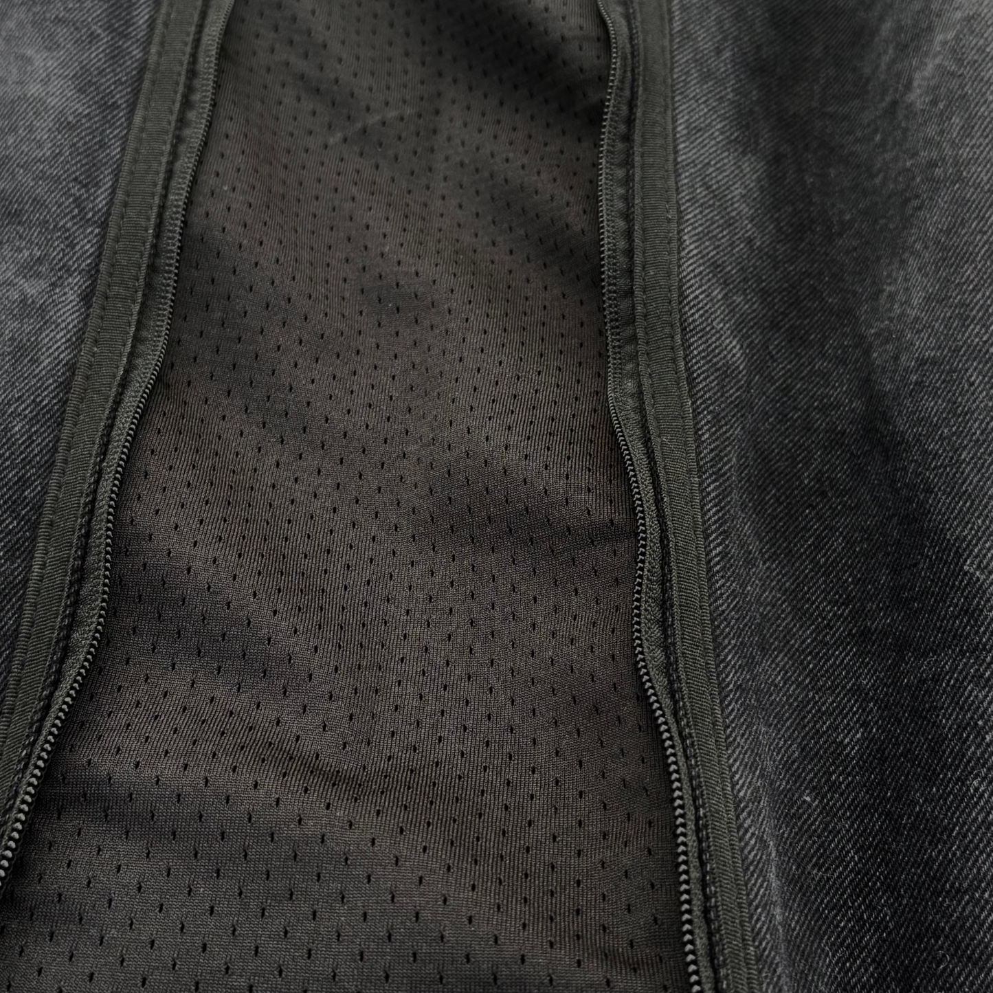 Airflow Denims Black